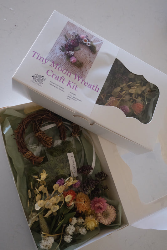 Tiny Moon Wreaths DIY KIT