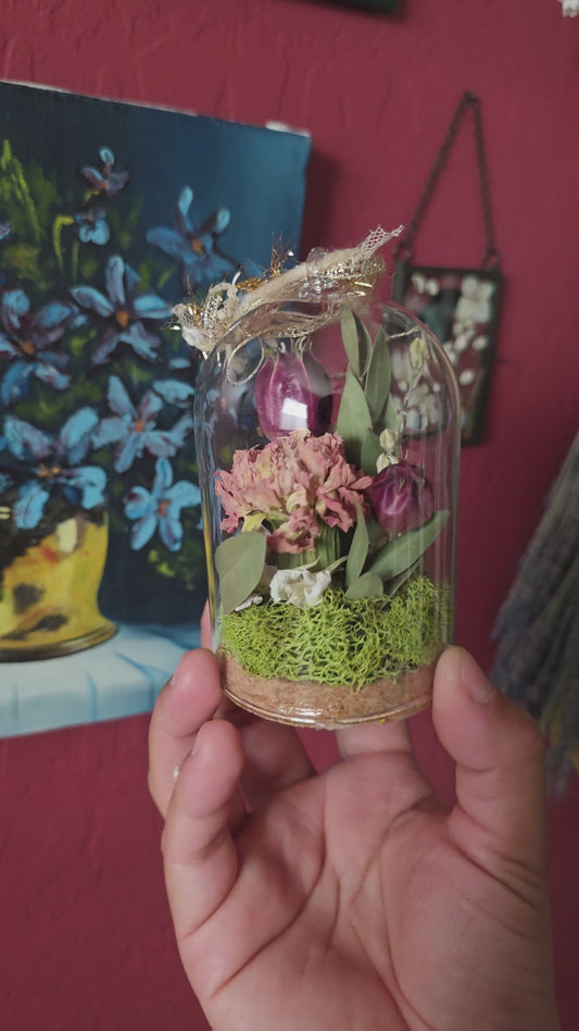 Dried Flower Terrarium Ornament .4