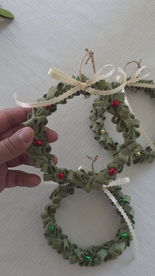 Felt Mini Wreaths